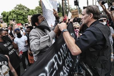 DA to review cases involving LA cop accused of CBS tip off