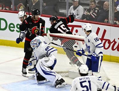 Pinto's thrilled Senators' lucky goal helps beat rival Leafs 2-1