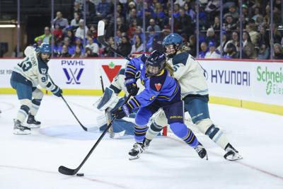 Bilka and Wilgren score in shootout to lift Torrent to 3-2 victory over Sceptres