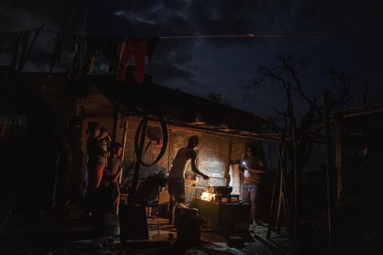 10 days later, Cubans still recovering from Hurricane Ian