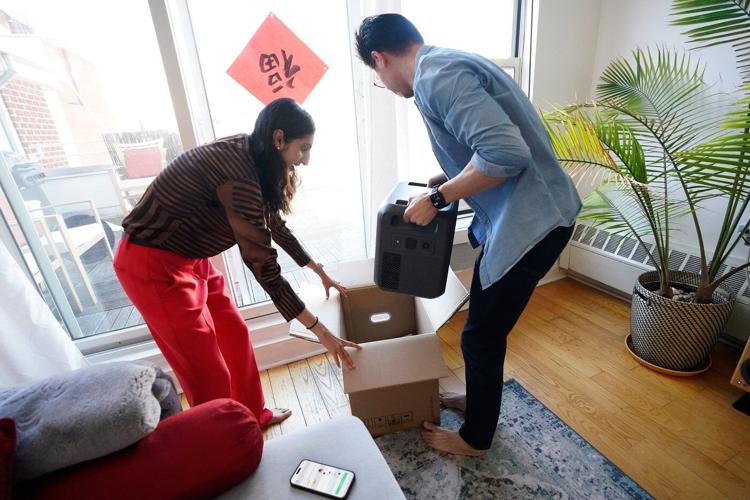 Air conditioning battery program for renters could help cities manage grid stress during heat waves