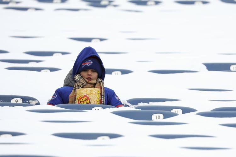 Great Lakes, Plains and Midwest forecast to be hit with snow and dangerous cold into next week