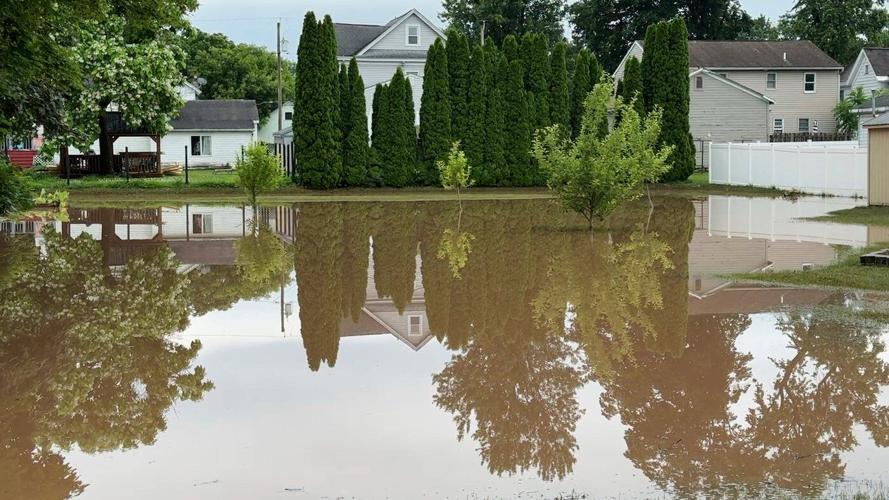 Eastern half of US sweltering again, with dangerous heat wave expected to last until midweek