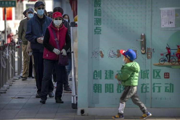 Shanghai Disney guests kept in closed park for virus testing