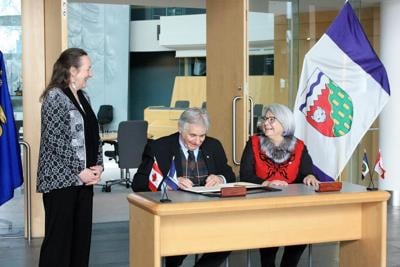 Gov. Gen. Mary Simon arrives in Yellowknife ahead of German president's visit