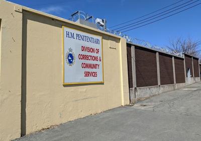 Newfoundland's 164-year-old jail has been without dentist for months, inmate says