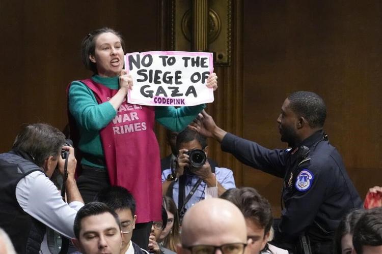 U.S. military and diplomatic leaders urge a divided Congress to send aid to both Israel and Ukraine