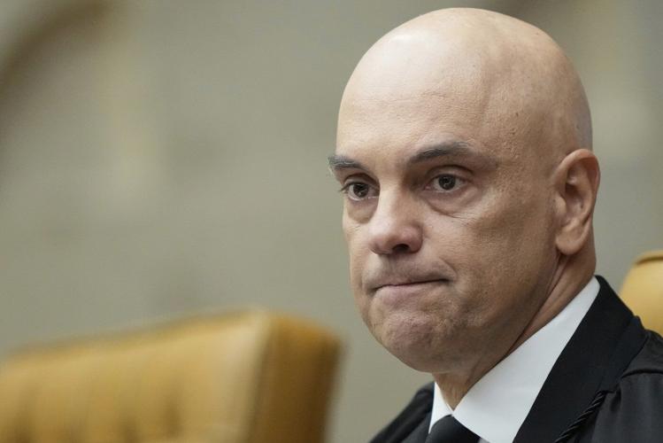 Brazil's Supreme Court stands firm on Bolsonaro trial despite foreign pressure