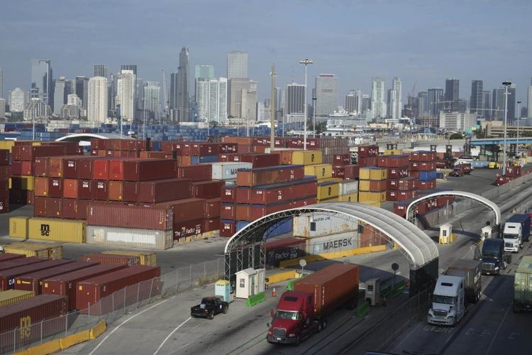 PHOTO COLLECTION: Trump Tariffs