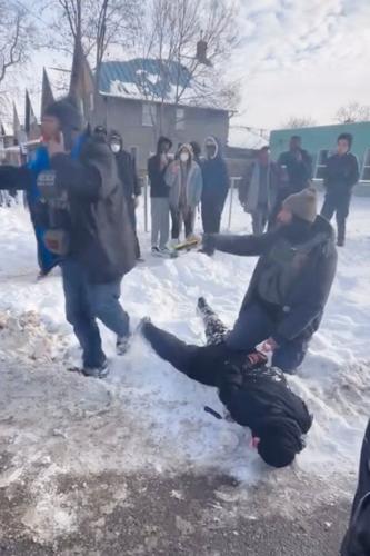 Minneapolis police chief criticizes ICE tactics after clash with protesters