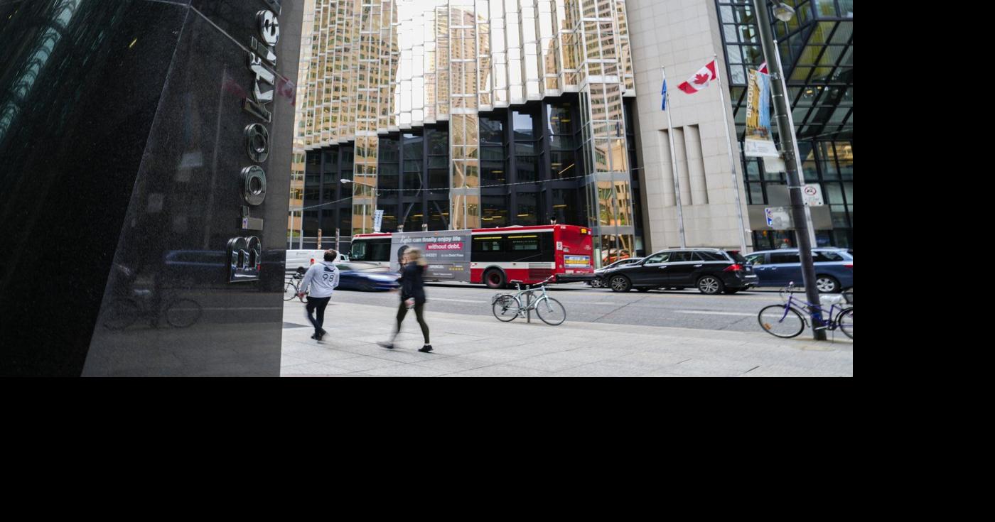 S&P/TSX composite rises Friday, U.S. markets also close higher – thecanadianpressnews.ca  www.thecanadianpressnews.ca