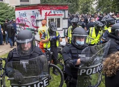 Procès d'une manifestante après le démantèlement d'un campement improvisé à Halifax