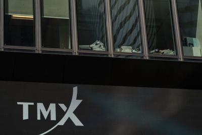 Markets in Canada, U.S. continue another day of declines as oil rises