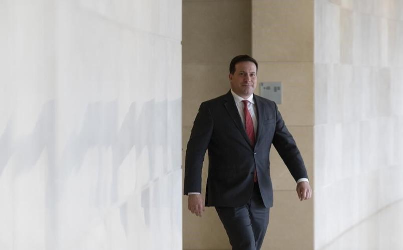 Feds working toward 'clear, consistent' definition of prohibited assault-style guns