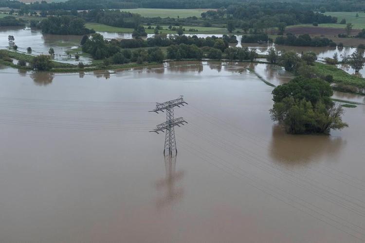 Central Europe flooding leaves 16 dead in Romania, Poland, Czech Republic and Austria
