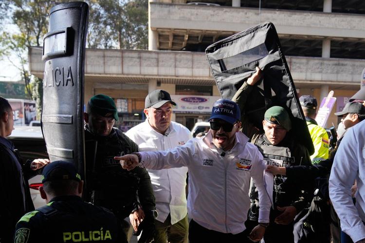 Colombians are electing a new Congress and choosing presidential candidates