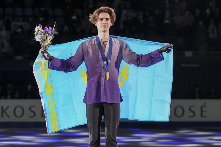 Canada's Piper Gilles and Paul Poirier defend ice dance title at Four Continents