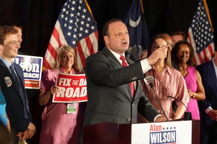 Alan Wilson wins South Carolina Republican governor runoff after Trump hedges his bet on race