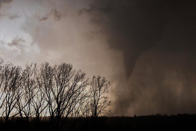 ��ɫtv Weather Service to resume translating its products for non-English speakers