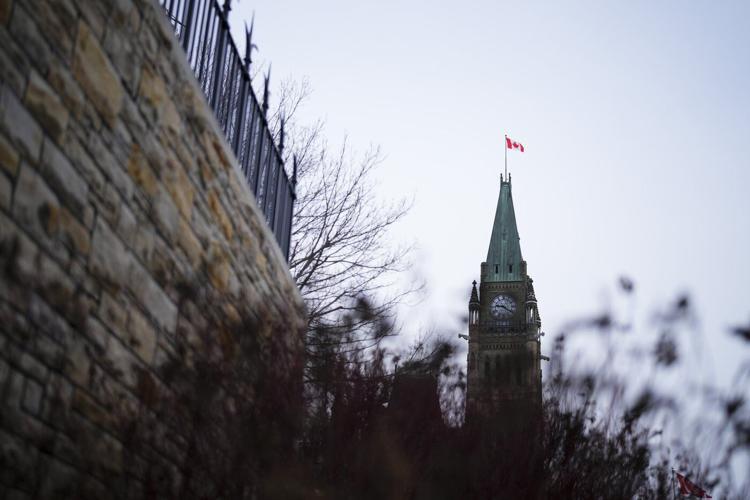 Polls suggest a close race as federal election approaches