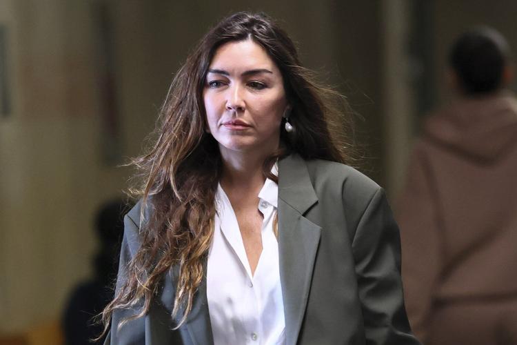 Weinstein accuser breaks down in tears as she's questioned about alleged sexual assault
