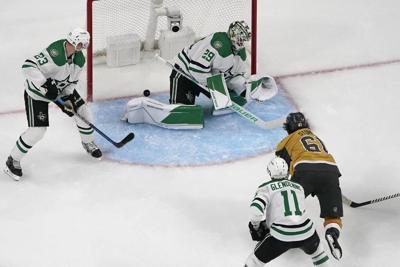 Stars lose Jamie Benn, pull Jake Oettinger early in Game 3 to fall into 0-3 hole in West