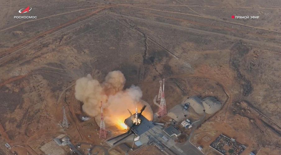 US-Russian crew of 3 starts 8-month mission on the International Space Station