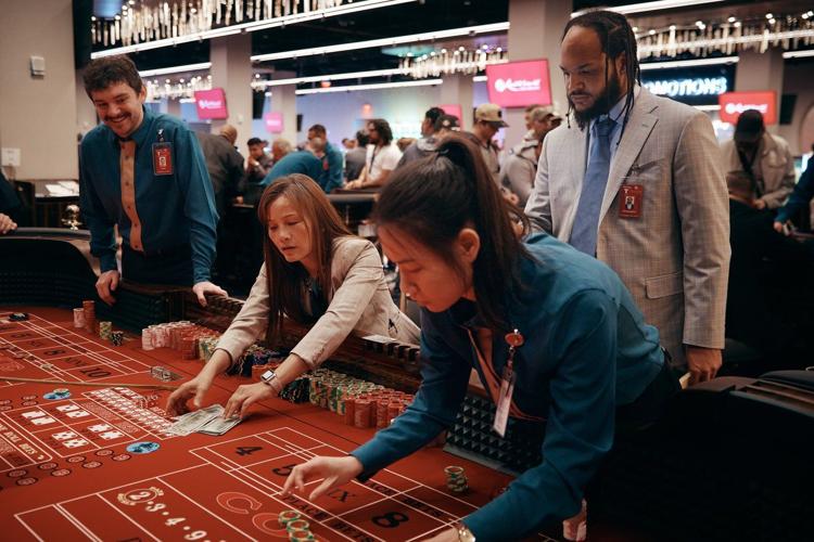 New York City's first full casino with live table games opens