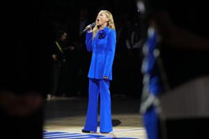 Heckler yells 'leave Greenland alone!' during US national anthem at NBA game in London