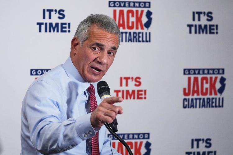 Obama to rally Democrats in Virginia and New Jersey in weekend campaign push before Election Day