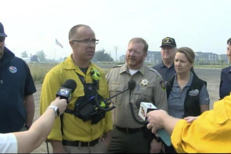 2nd person found dead in eastern Washington wildfires, hundreds of structures burned