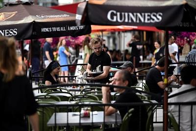 Quand les achats grimpent avec la température: comment gérer un budget estival