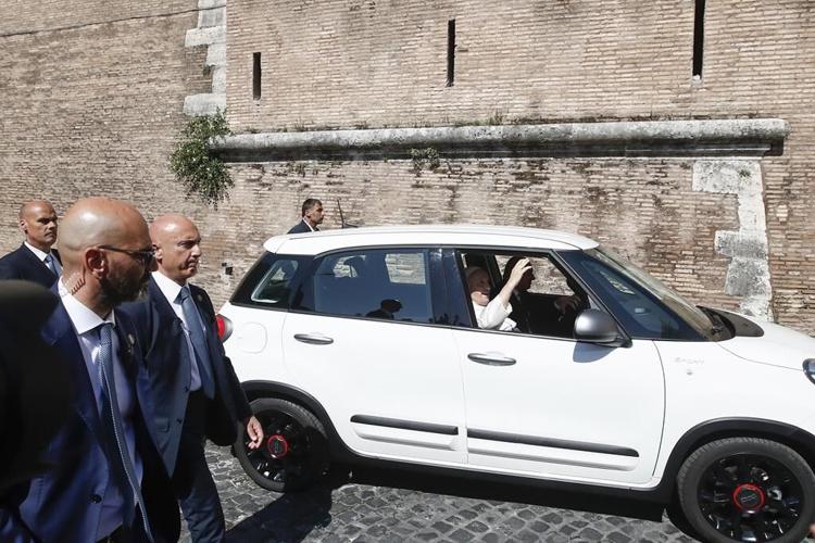 Pope Francis leaves Rome hospital 9 days after operation; surgeon says 'he's better than before'