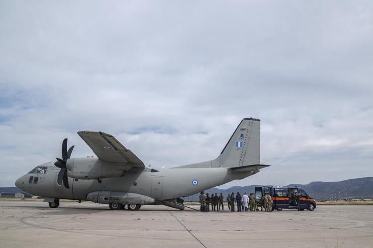 Fitful start to new 3-day truce in Sudan; airlifts continue