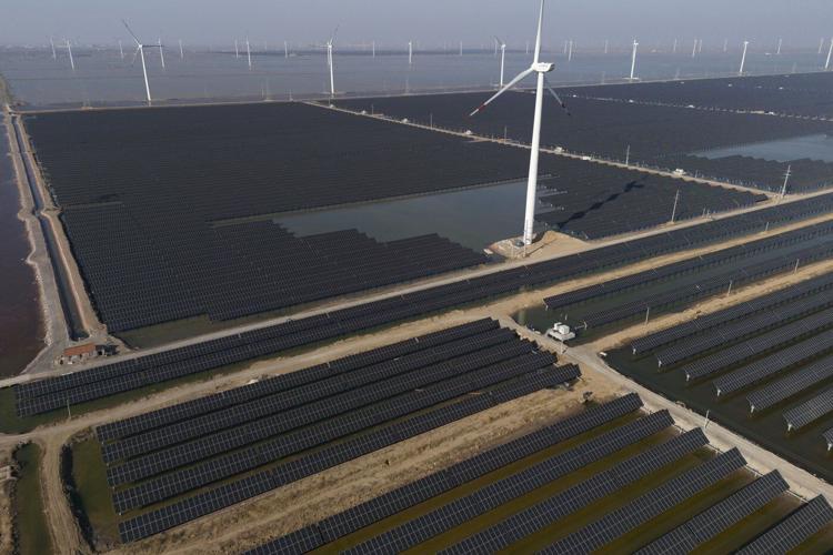 Renewable energy jumps to new high, powered by China solar boom