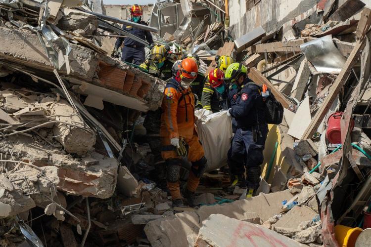 Colombian president asks Trump to suspend tariffs to help earthquake recovery
