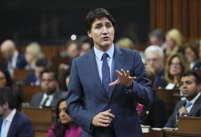 Yukon says there's no plan for Dawson City bridge, despite PM's comment