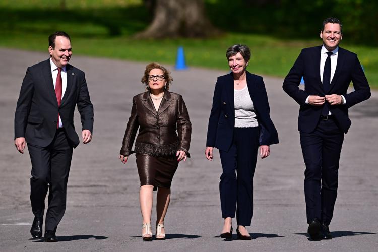 Carney-Cabinet-Shuffle-Gallery 01