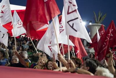 Greece's opposition Syriza party splits as several prominent members defect