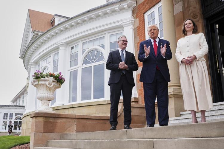 As Trump shows off his golf courses for Britain's leader, crisis in Gaza looms