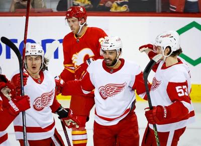 Kubalik, Bertuzzi lead Red Wings to fifth straight win topping Flames 5-2