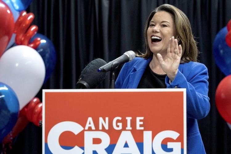 GOP stumbles with independents contributed to midterm woes