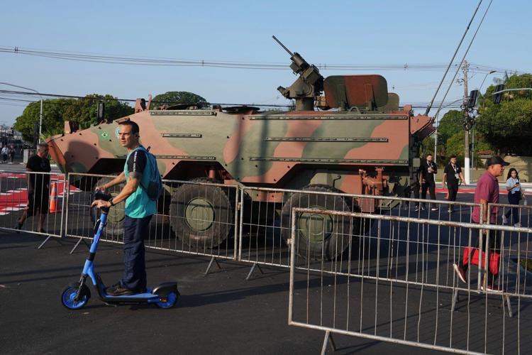 Climate talks start with call for faster action and more togetherness, but without the US