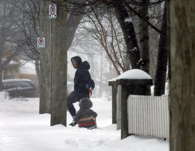 Freezing rain, snow expected in parts of Ontario as Newfoundland braces for blizzards