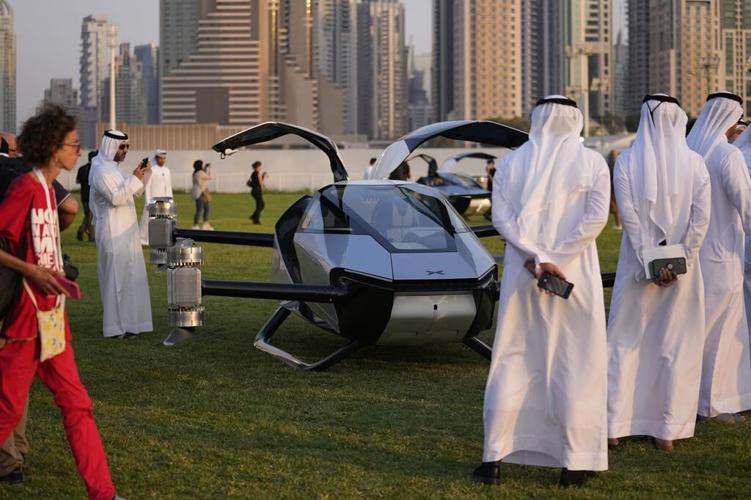 Chinese firm tests electric flying taxi in Dubai