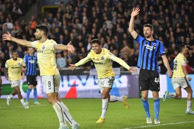 Canada's Stephen Eustaquio scores for Porto in Champions League