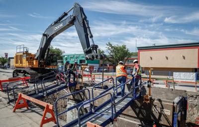 Calgary official compares strain on water system to revving car's engine for too long