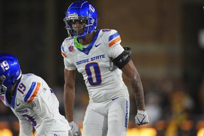 ɫtv Benefield, Broncos set to follow Ashton Jeanty's lead in playoffs