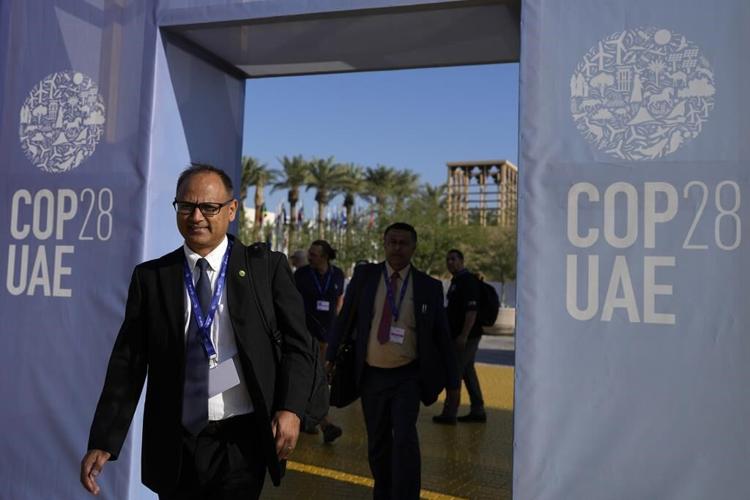 Top world leaders will speak at UN climate summit. Global warming, fossil fuels will be high in mind