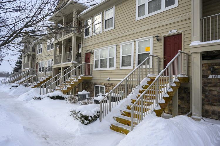 Judge sets $250M bond for Michigan mom accused of keeping 3 kids alone in squalor